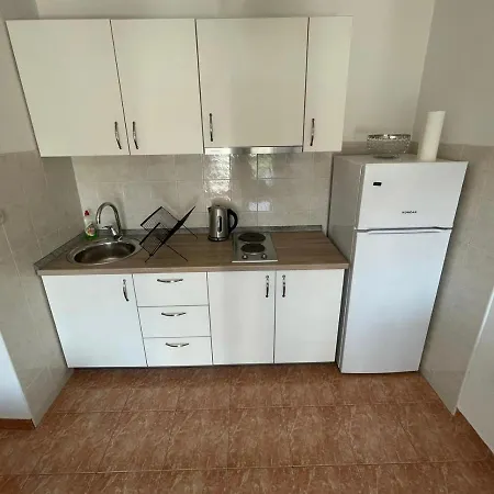 Apartman Dunja * زادار